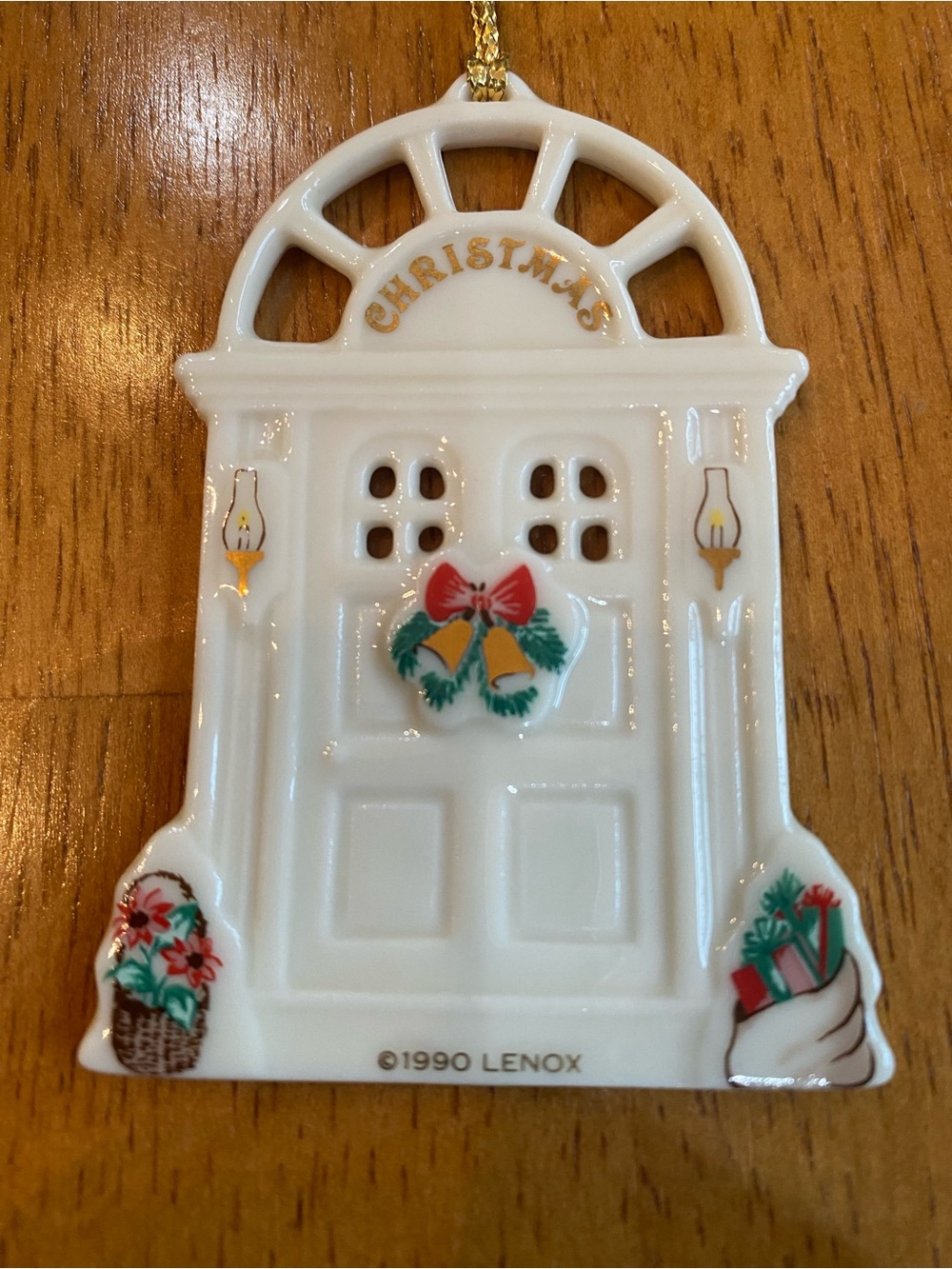 Lenox White Porcelain 1990 Door Ornament